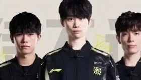 低端局ADC混子表现：MVP系统误导下的数据假象，团战输出误区与真实水平差距揭秘